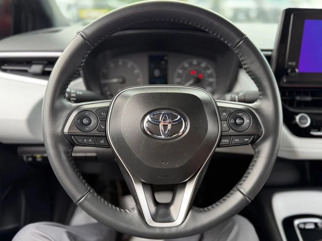 Certified Used 2025 Black Toyota SE image 9