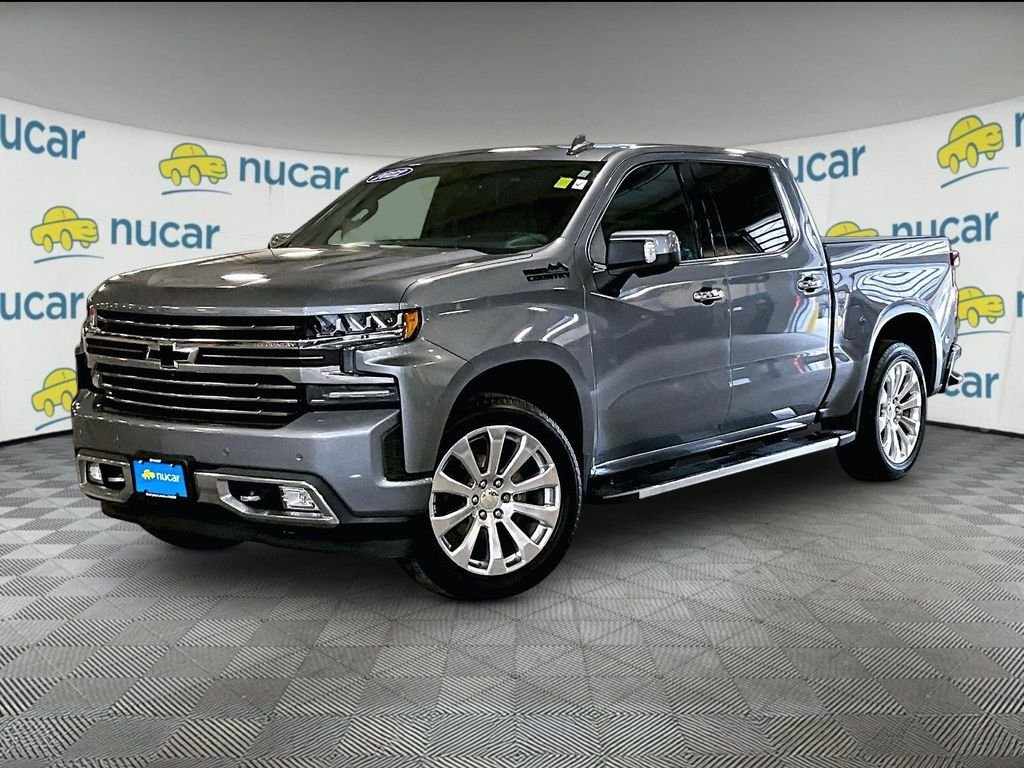 Used 2022 Gray Chevrolet High Country image 3