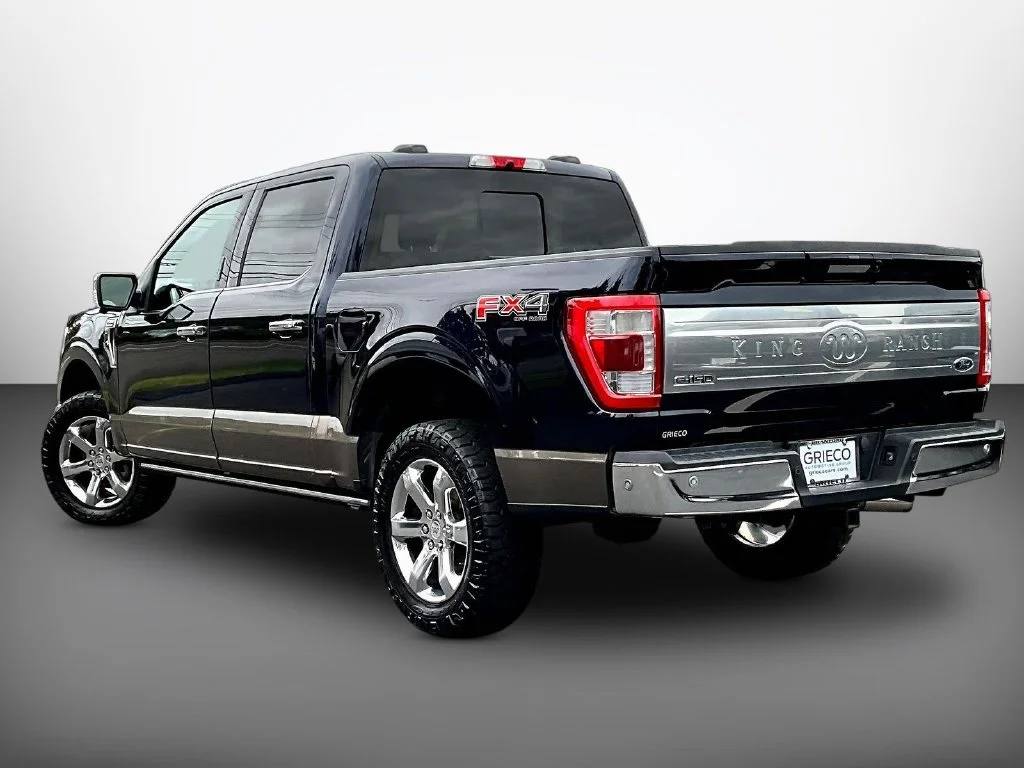 Used 2022 Blue Ford King Ranch image 5