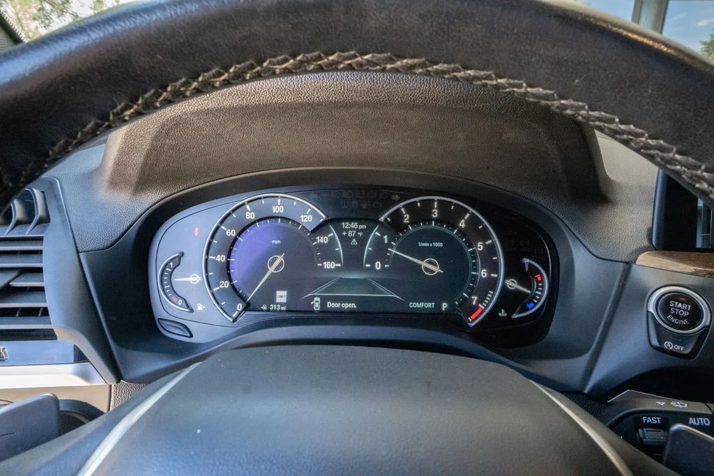 Used 2019 Blue BMW xDrive30i image 13