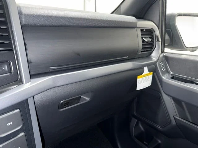 New 2026 Iconic Silver Metallic Ford XLT image 28