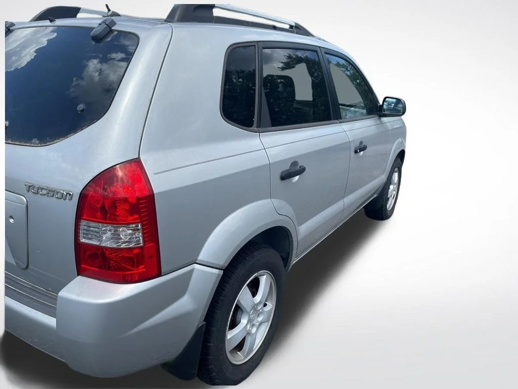 Used 2008 Silver Hyundai GLS image 7