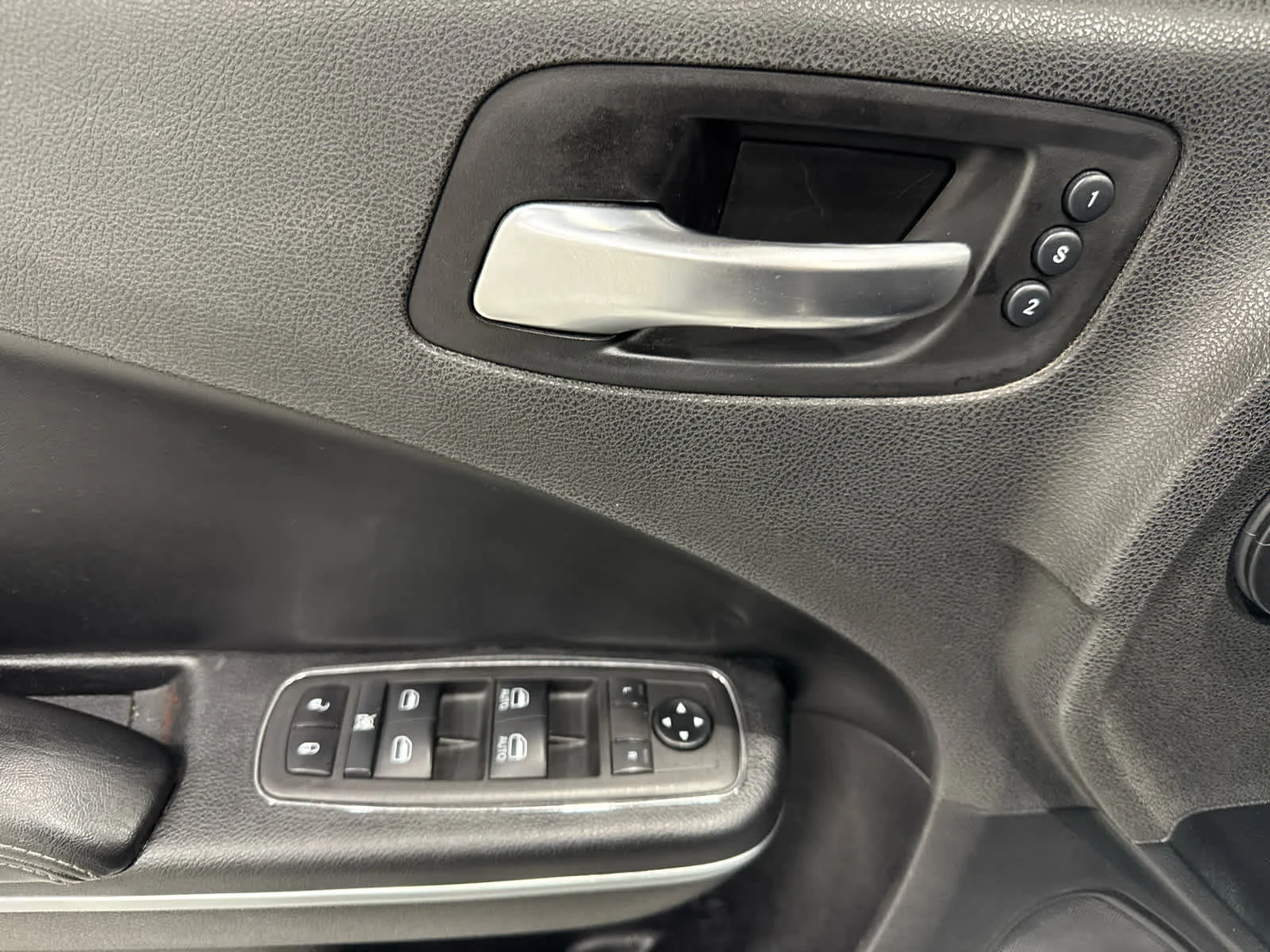 Used 2021 Gray Dodge SXT RWD image 15