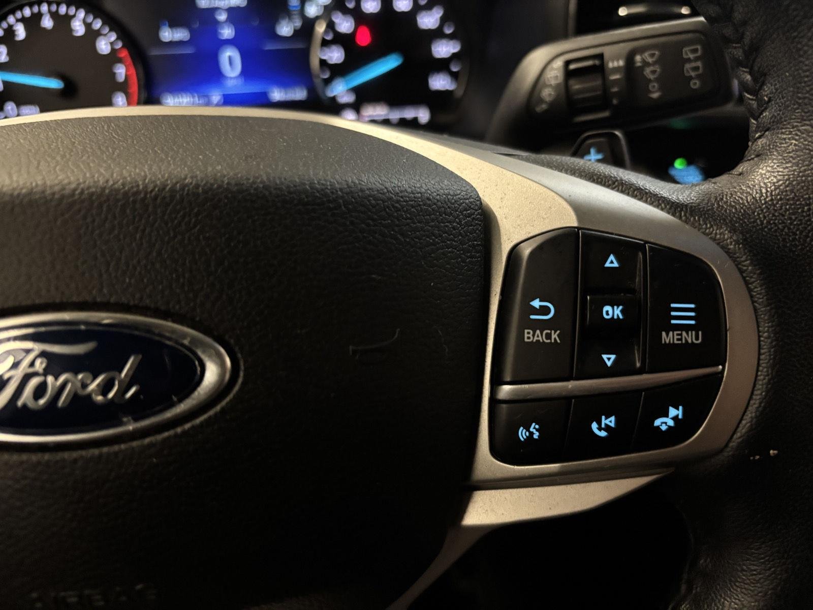 Used 2021 Agate Black Metallic Ford XLT image 12