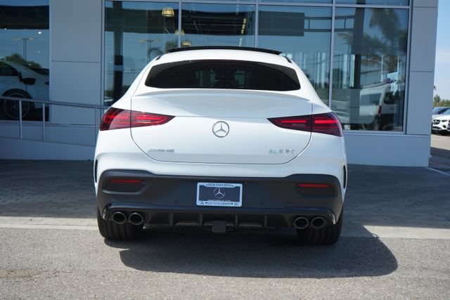 New 2026 MANUFAKTUR Moonlight White Metallic Mercedes-Benz AMG® GLE 53 4MATIC+ Coupe image 48
