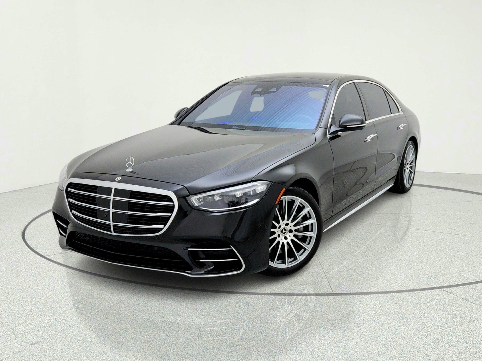 Certified Used 2023 Obsidian Black Mercedes-Benz S 580 image 2