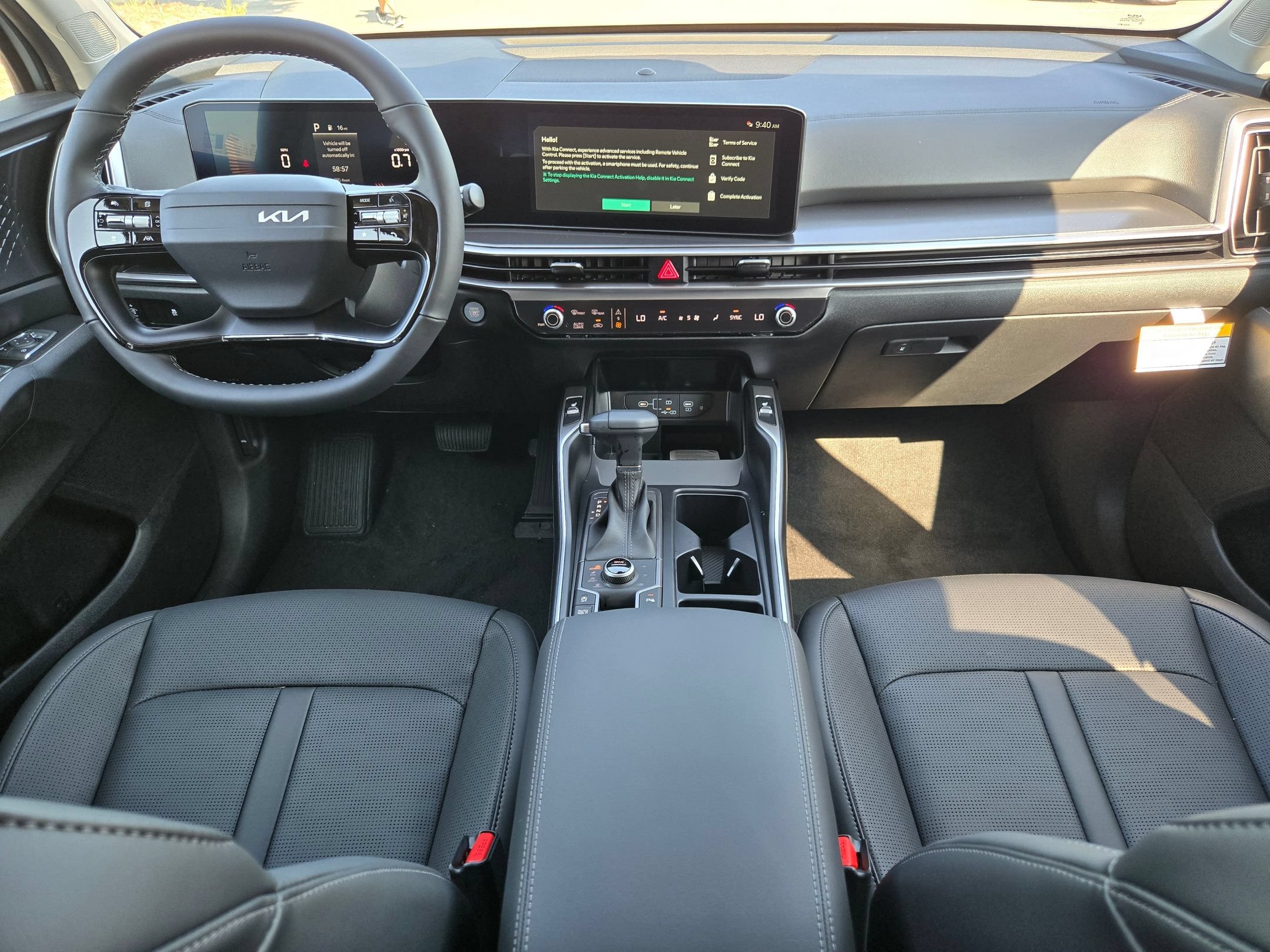 New 2026 Ivory Silver Kia S image 9