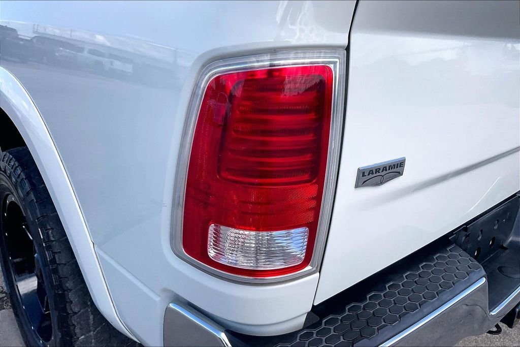 Used 2017 White Ram Laramie image 20