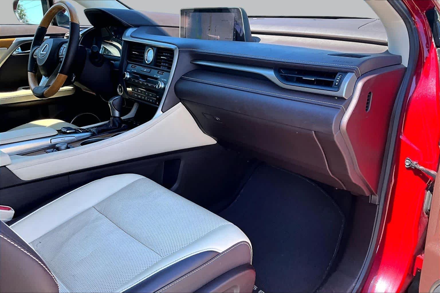 Used 2017 Matador Red Mica Lexus  image 19