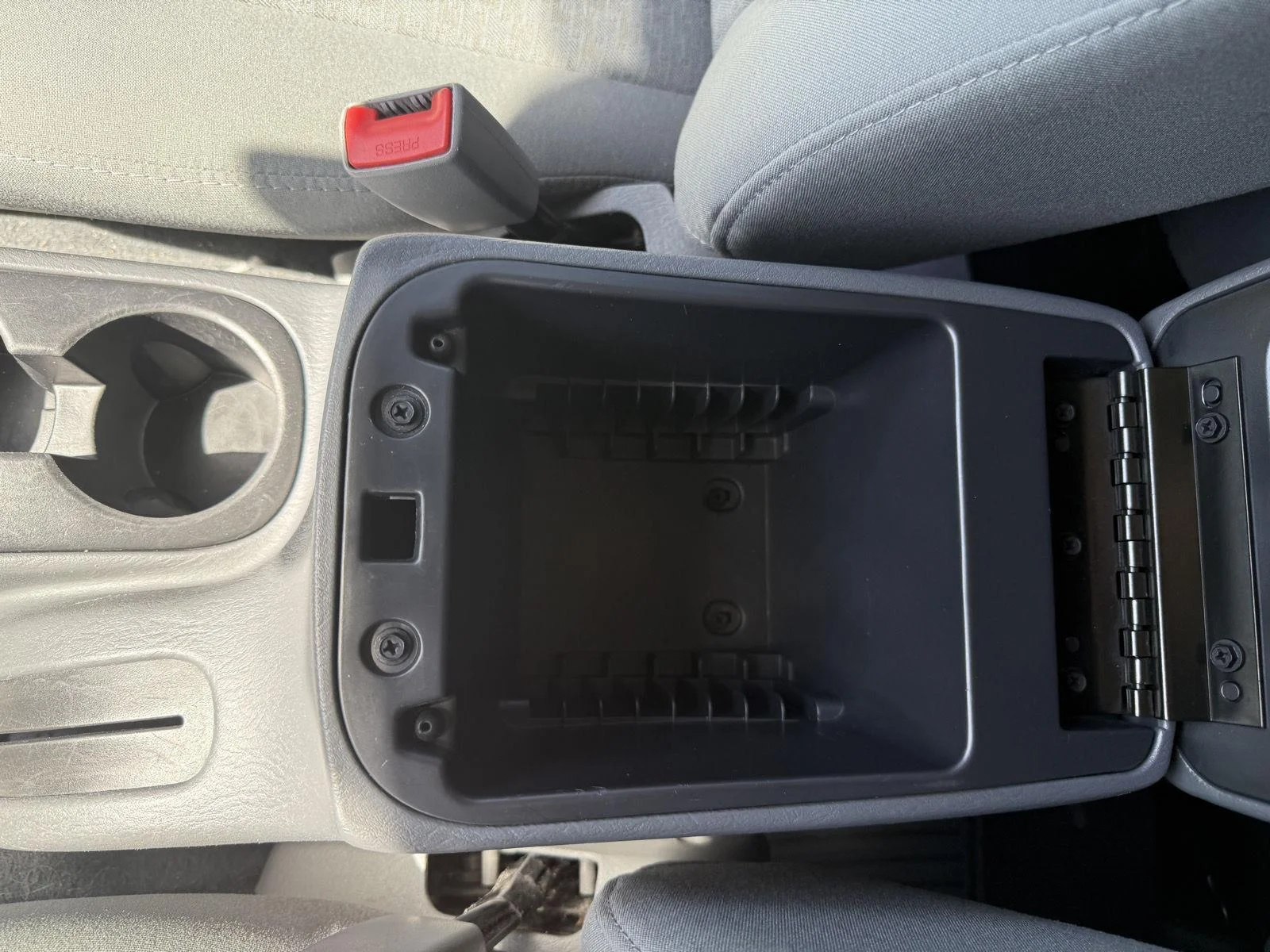 Used 2007 Inferno Red Crystal Pearlcoat Jeep Sport image 17
