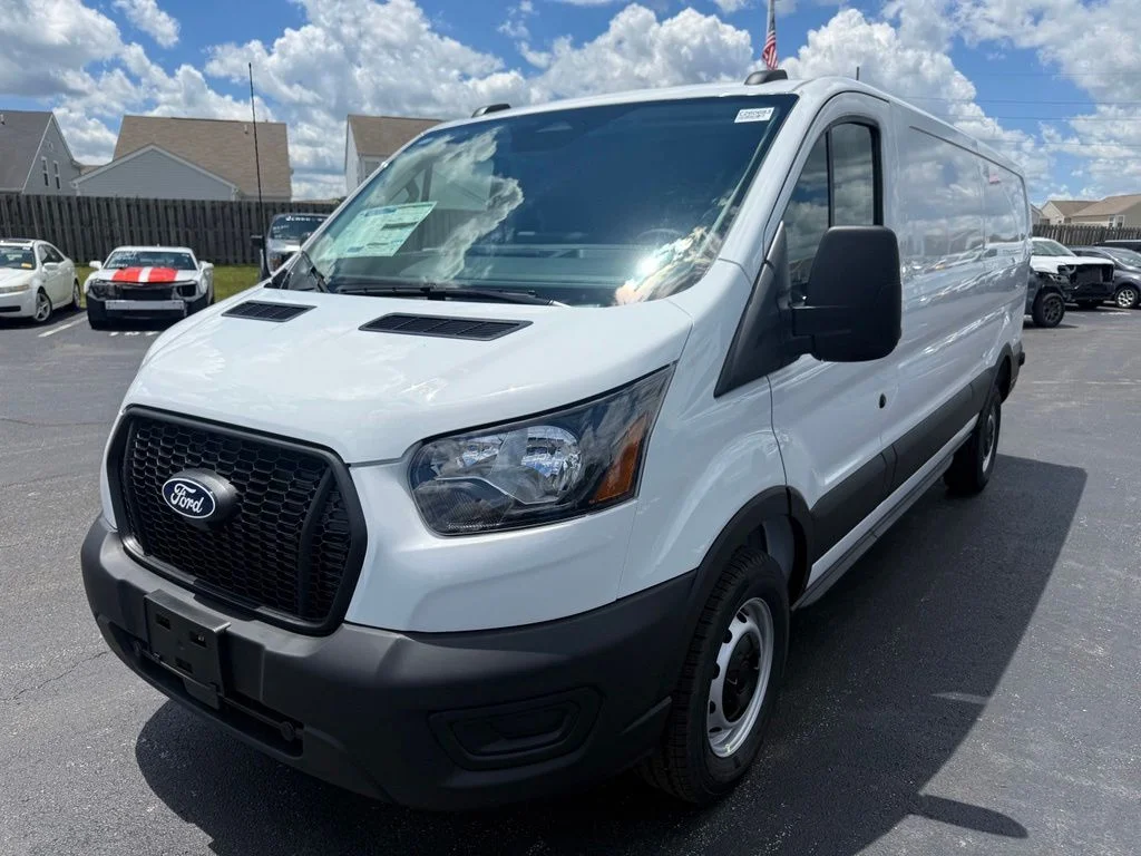 New 2026 Oxford White Ford Cargo Van image 7