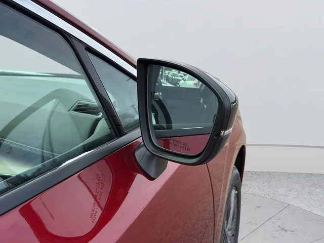 New 2026 Scarlet Ember Tintcoat Nissan SL image 30
