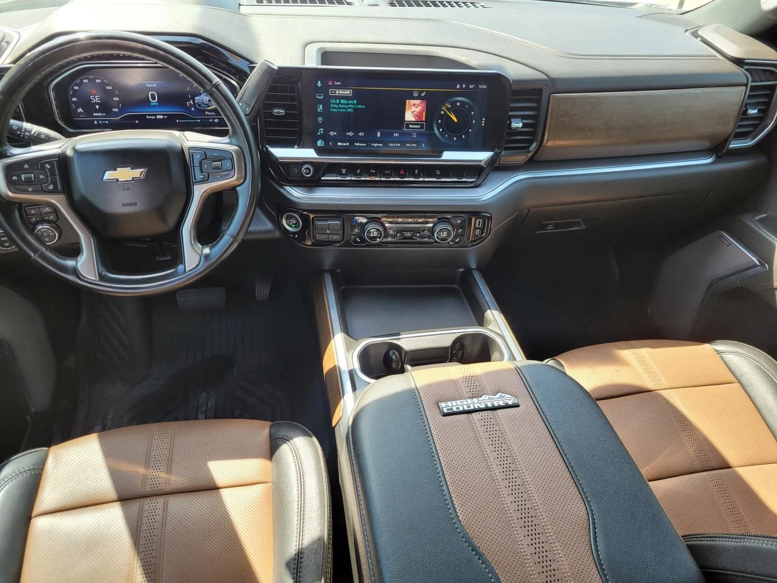 Used 2024 Iridescent Pearl Tricoat Chevrolet High Country image 18