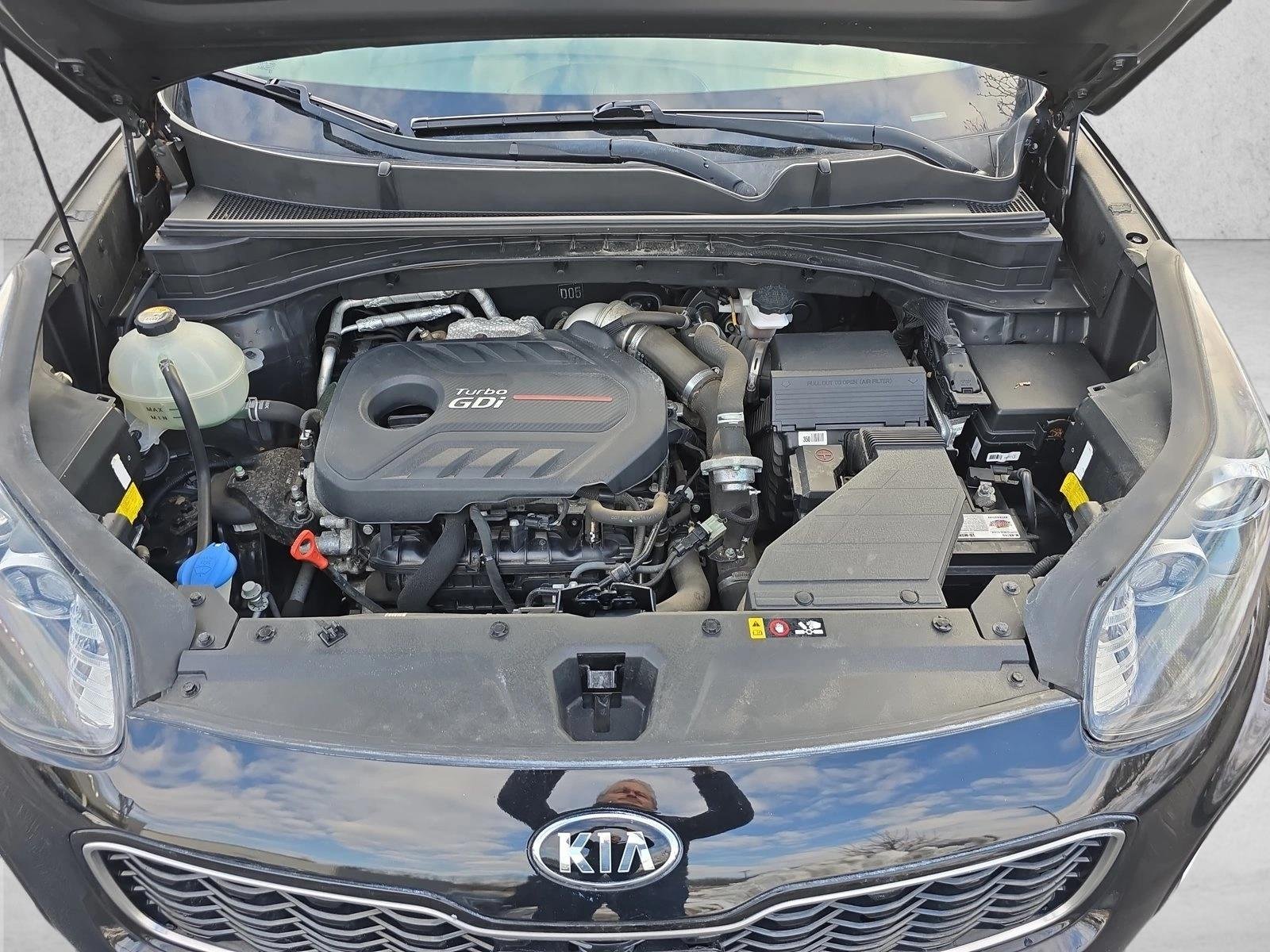 Used 2017 Black Cherry Kia SX Turbo image 30