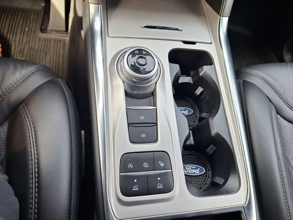 Used 2022 Blue Ford Platinum image 20