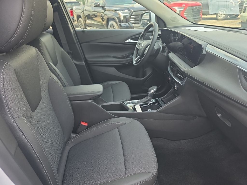 Used 2025 White Buick Preferred image 9