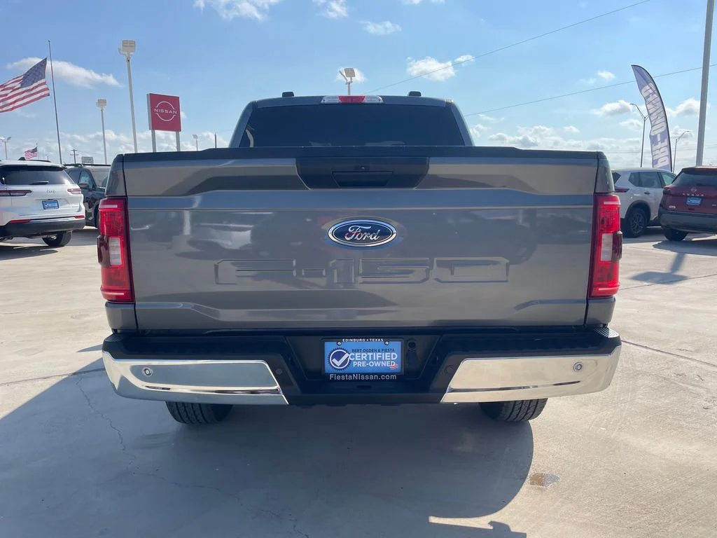 Used 2023 Gray Ford XLT image 4
