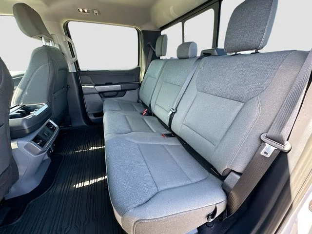 Used 2025 White Ford XLT image 23