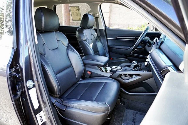 Used 2025 Gray Kia S image 11