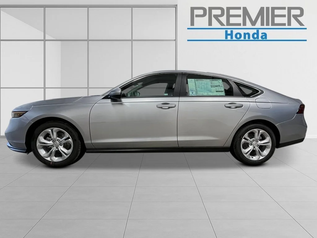 New 2026 Solar Silver Metallic Honda LX image 2