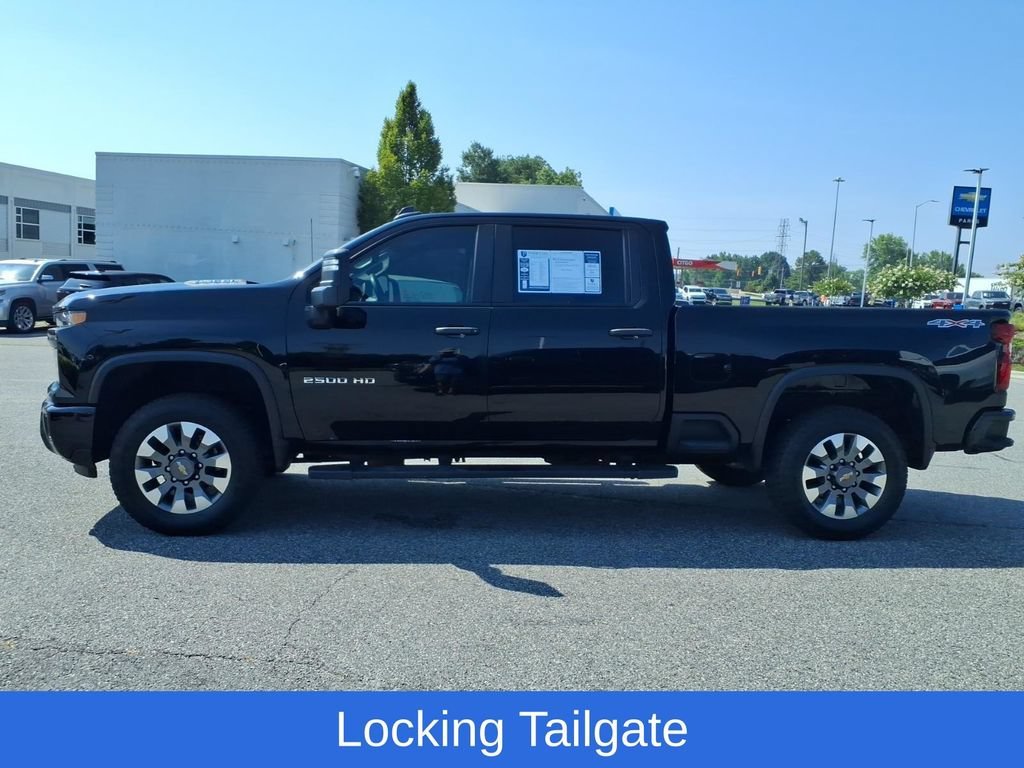 Used 2024 Black Chevrolet Custom image 32