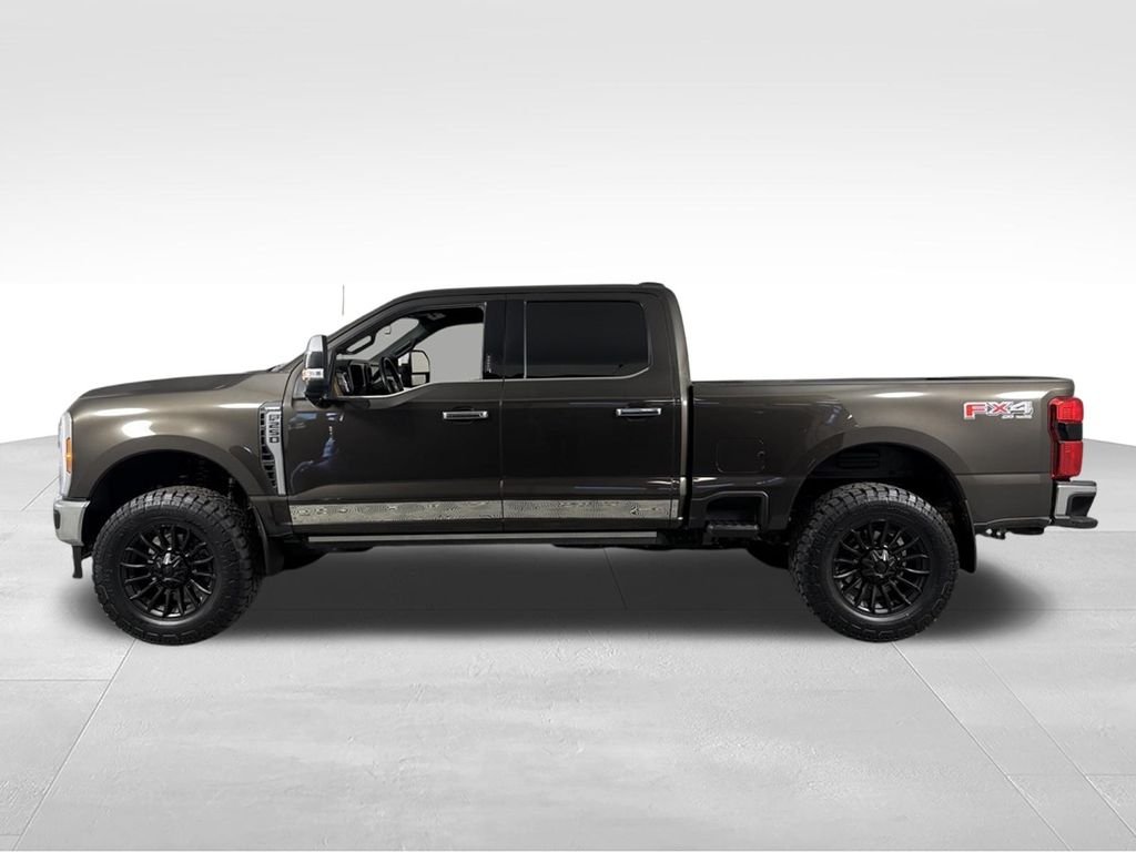 Used 2024 Bronze Metallic Ford Lariat image 10
