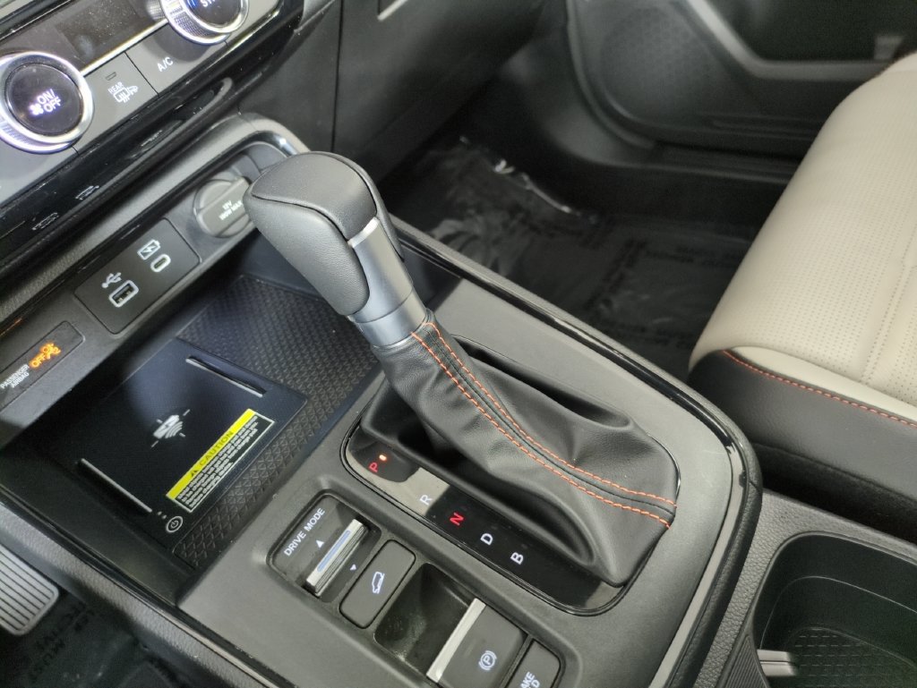 Certified Used 2025 Platinum White Pearl Honda Sport Touring image 31