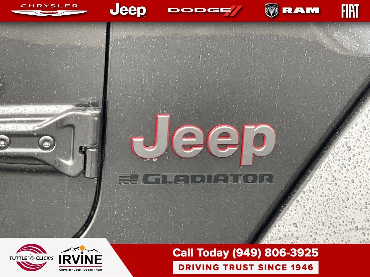 New 2026 Granite Crystal Metallic Clear-Coat Exterior Paint Jeep Rubicon image 8