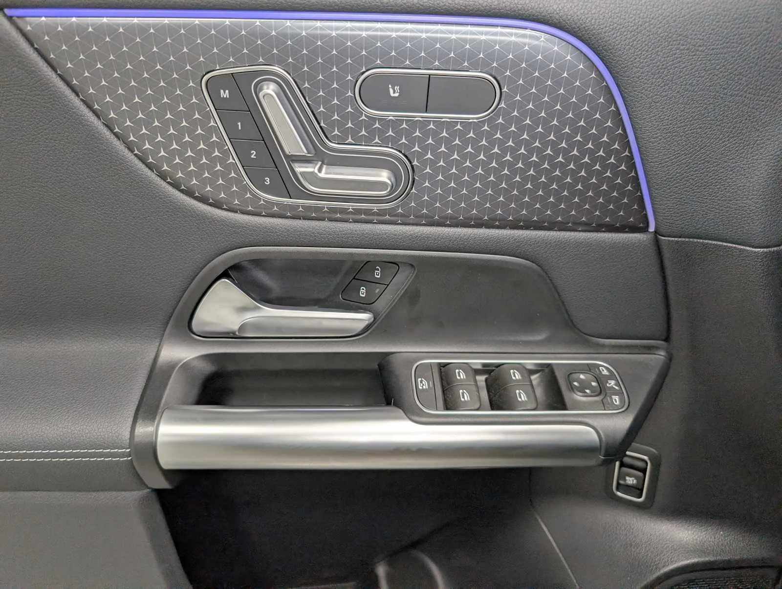 Certified Used 2025 Night Black Mercedes-Benz GLA 250 image 35