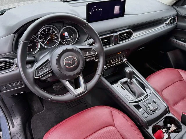 Used 2024 Gray Mazda 2.5 S Carbon Edition image 9