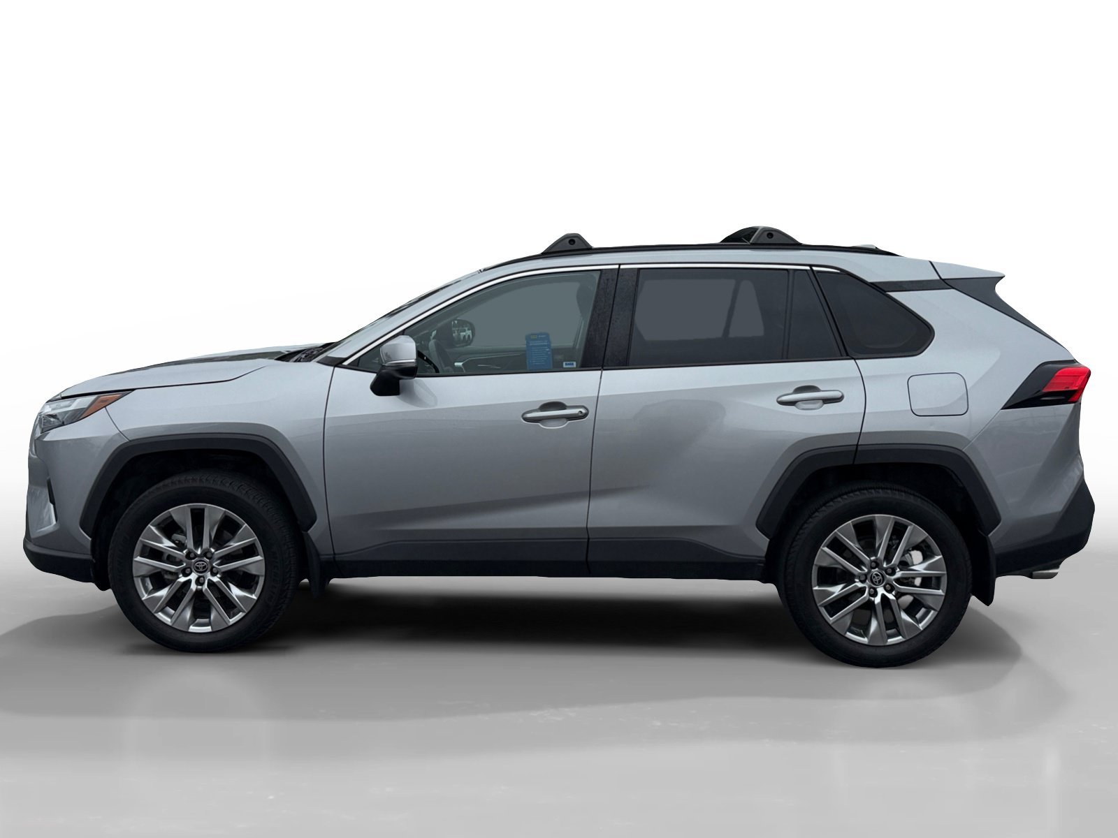 Used 2024 Silver Sky Metallic Toyota XLE Premium image 2