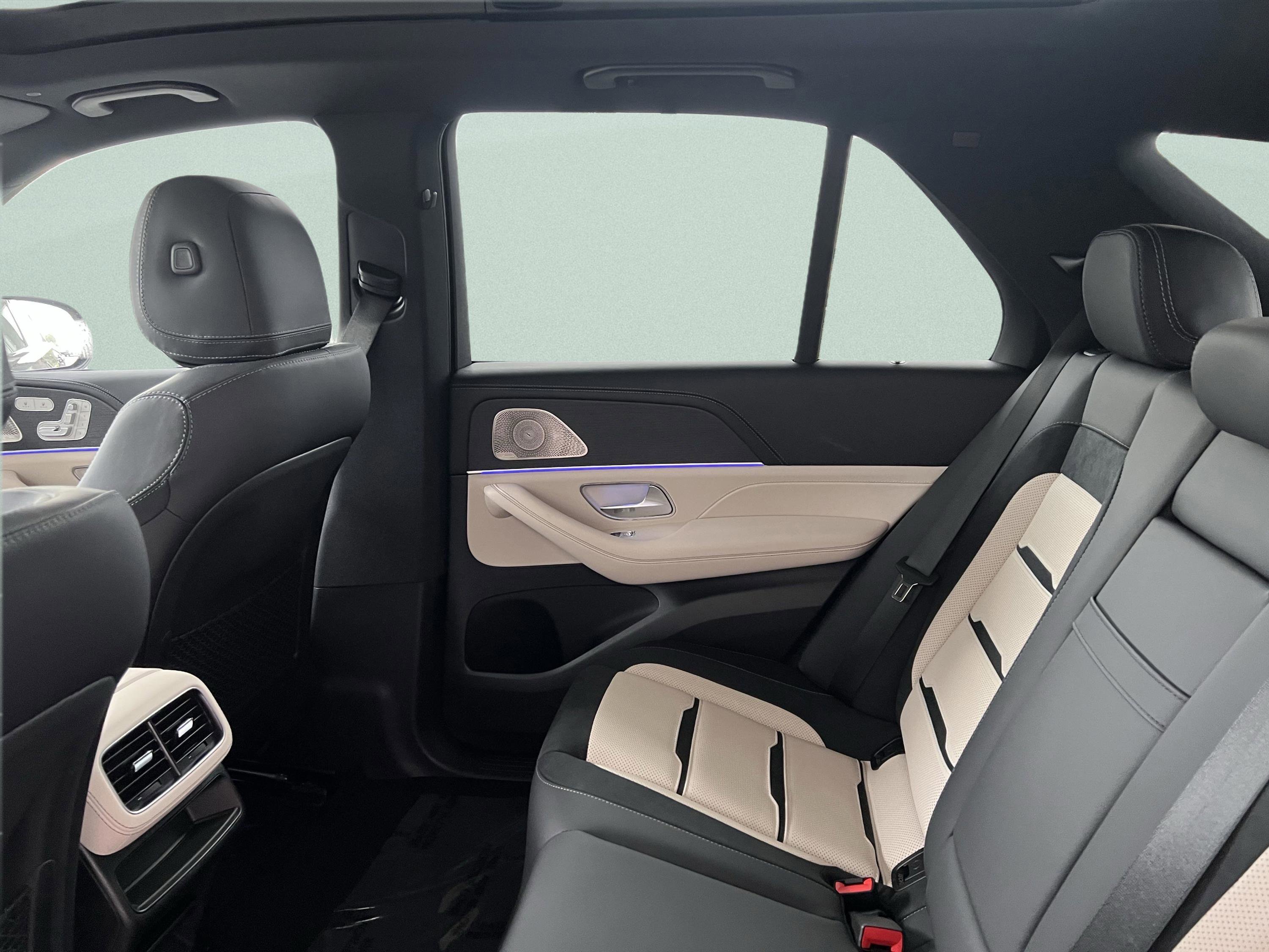 2025 Mercedes-Benz GLE AMG GLE 53 - Photo 24