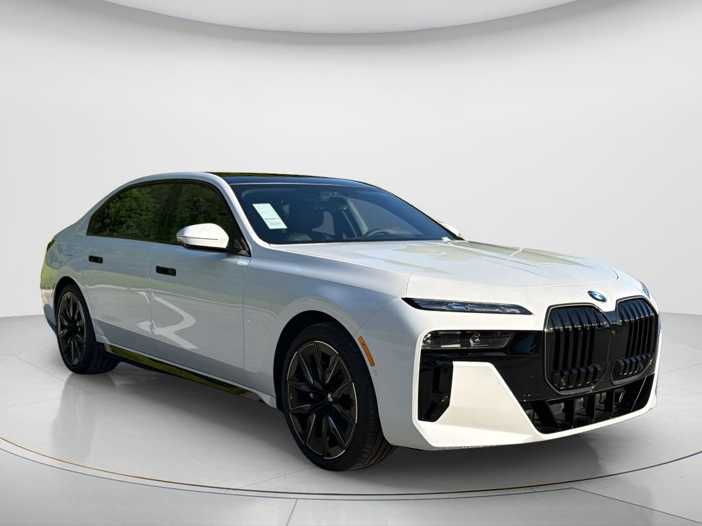 New 2026 Mineral White Metallic BMW 760i xDrive image 12
