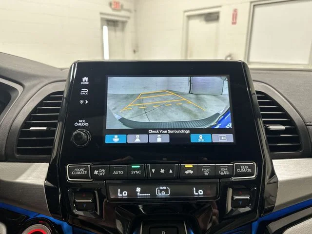2023 Honda Odyssey Touring - Photo 25