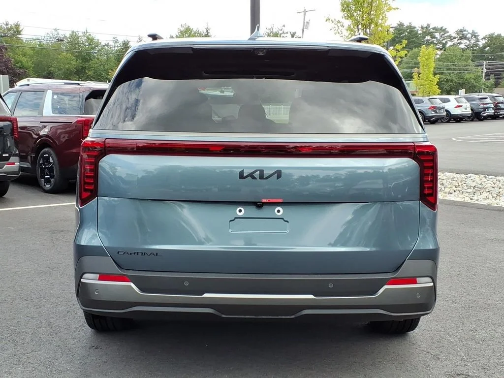 New 2027 Blue Kia SX Prestige image 5