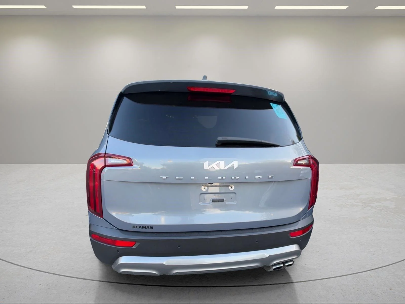 Used 2022 Everlasting Silver Kia S image 7