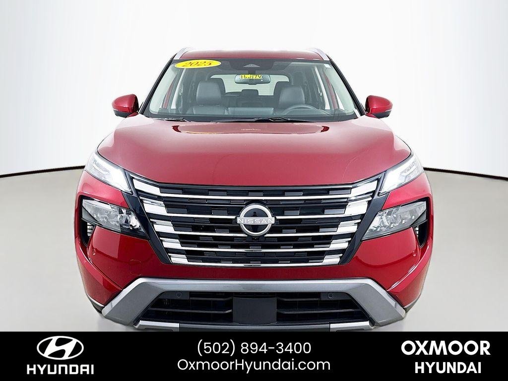 Used 2025 Scarlet Ember Tintcoat Nissan SL image 2