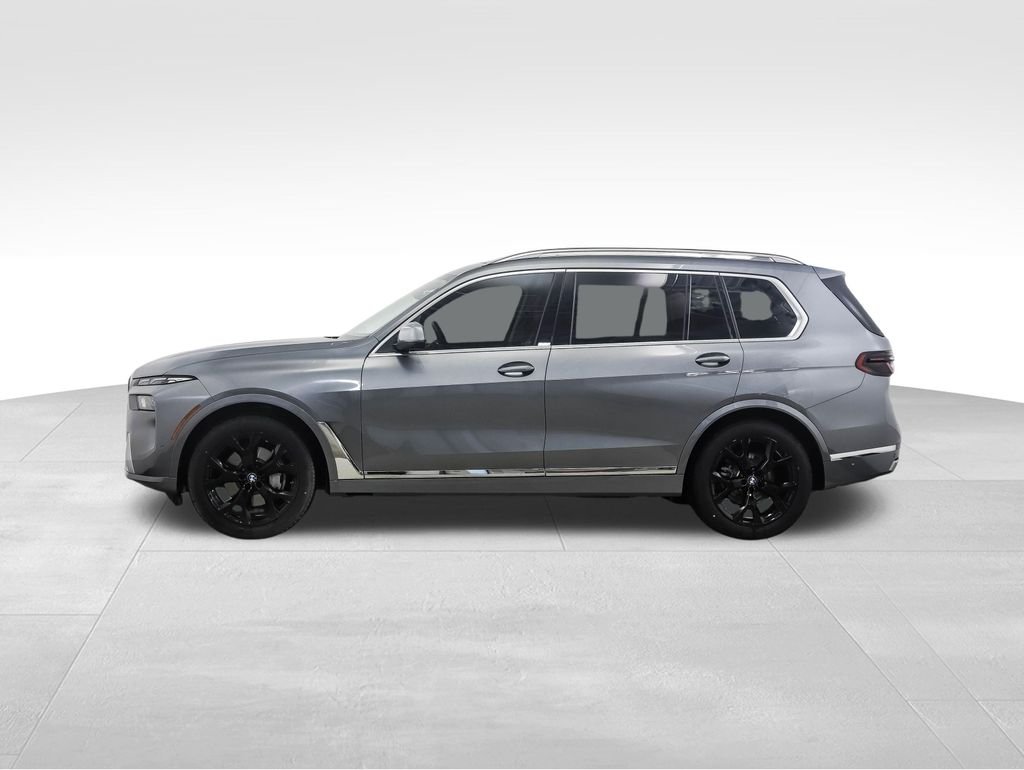 Used 2024 BMW X7 40i with VIN 5UX23EM05R9S07806 for sale in Minneapolis, Minnesota