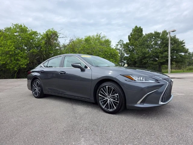 2025 Lexus ES 350