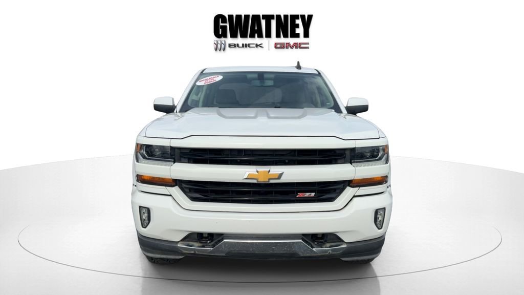 Used 2018 Chevrolet Silverado 1500 LT with VIN 3GCUKREC3JG407889 for sale in Little Rock