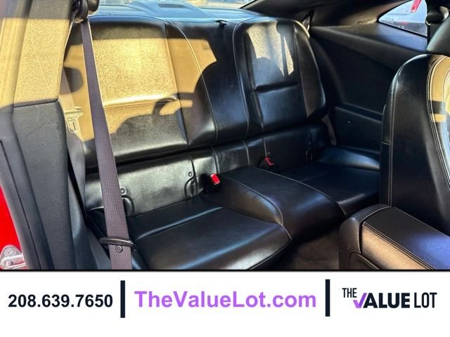 Used 2010 Red Chevrolet 2LT image 16