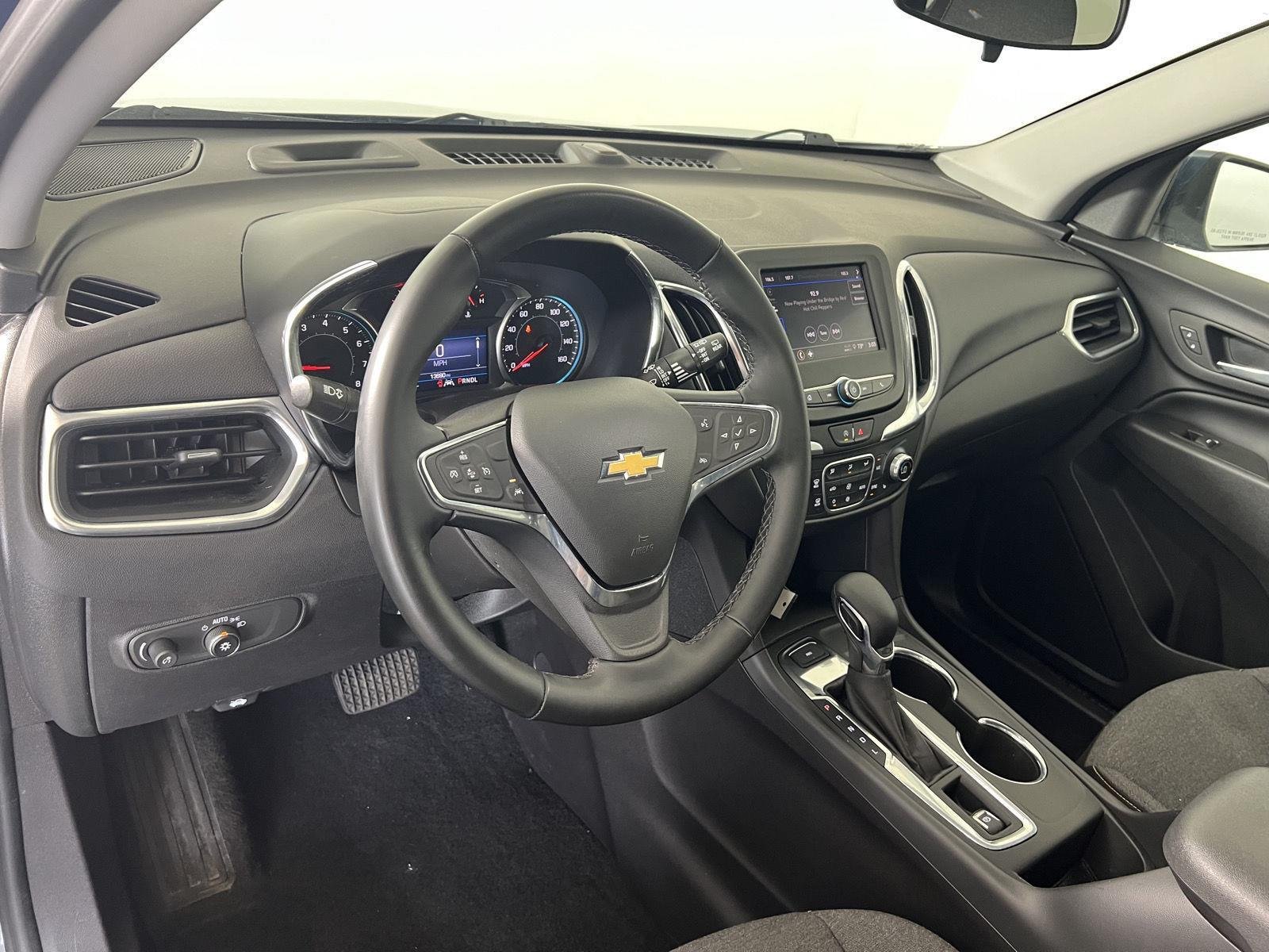 Used 2024 Lakeshore Blue Chevrolet LT image 4