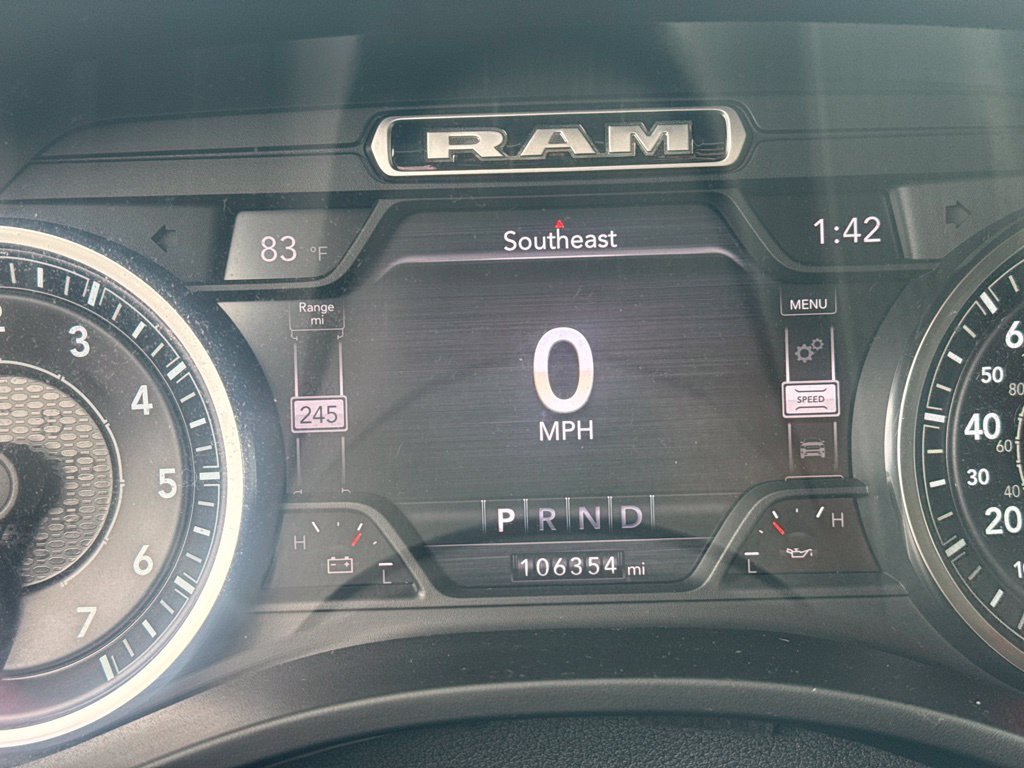 Used 2020 Diamond Black Ram Laramie image 12