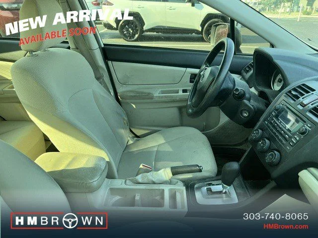 Used 2013 Satin White Pearl Subaru 2.0i image 5