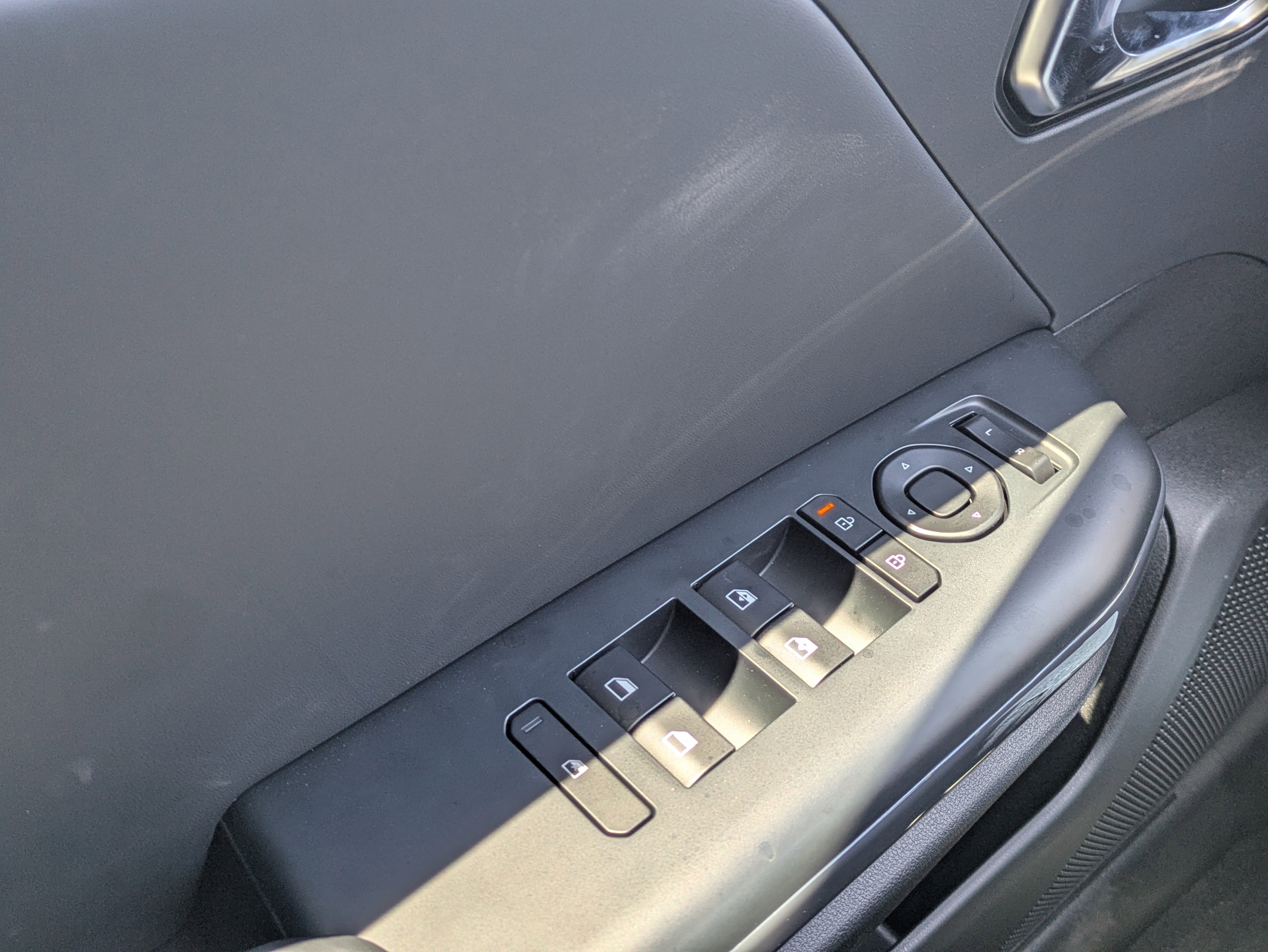 New 2026 Aurora Black Pearl Kia EX image 27