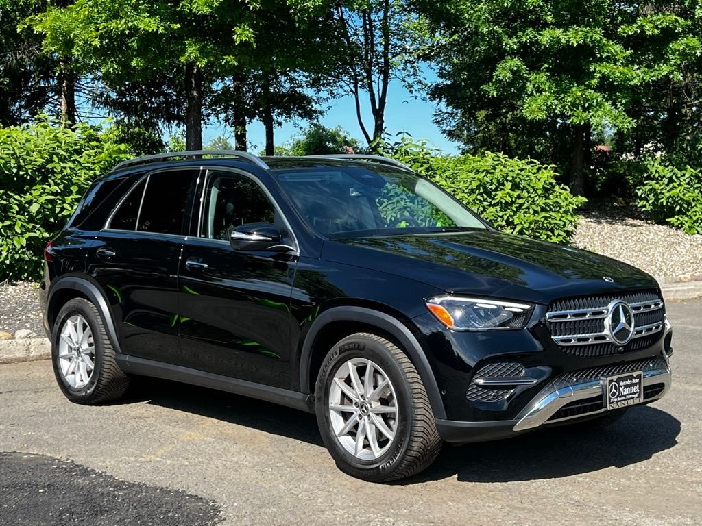 Certified Used 2024 Black Mercedes-Benz GLE 350 image 3