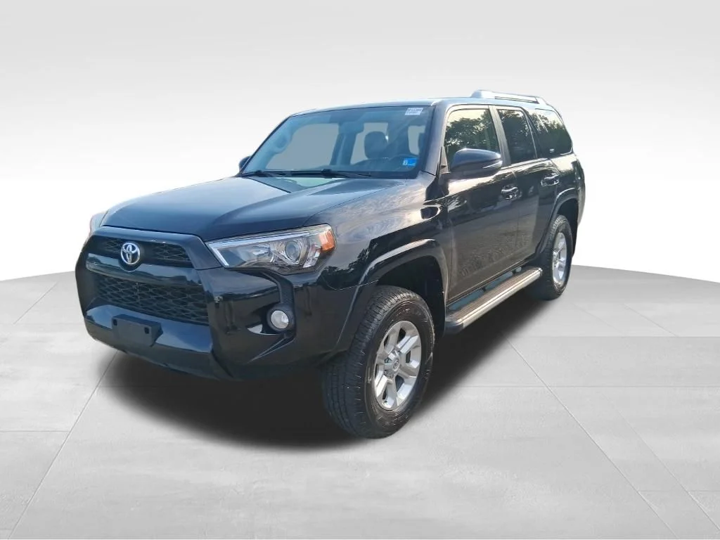 Used 2018 Black Toyota SR5 Premium image 2