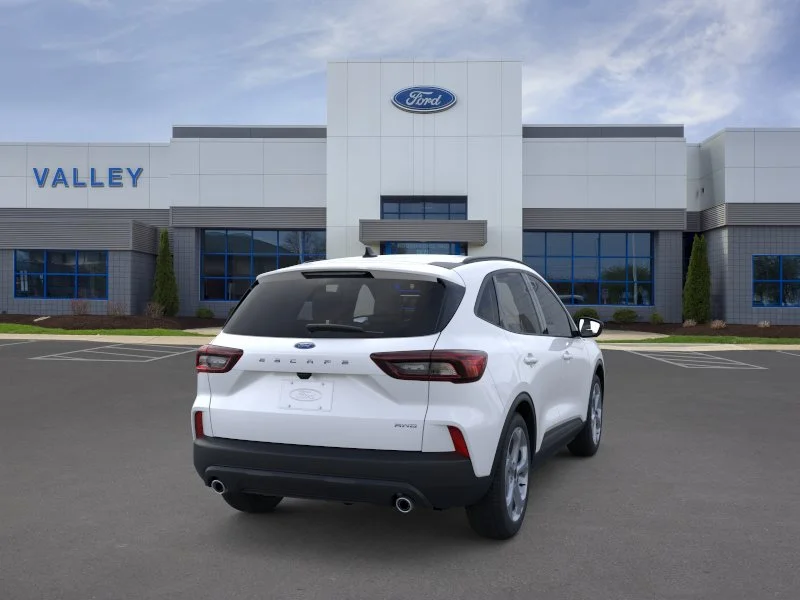 New 2026 Star White Metallic Tri-coat Ford ST-Line image 58
