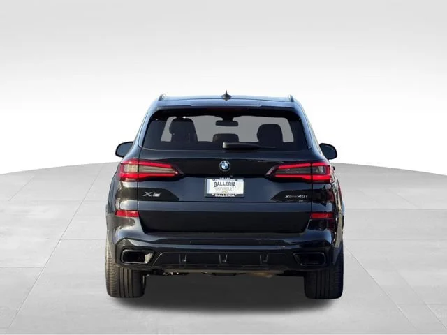 Used 2021 Black BMW xDrive40i image 9
