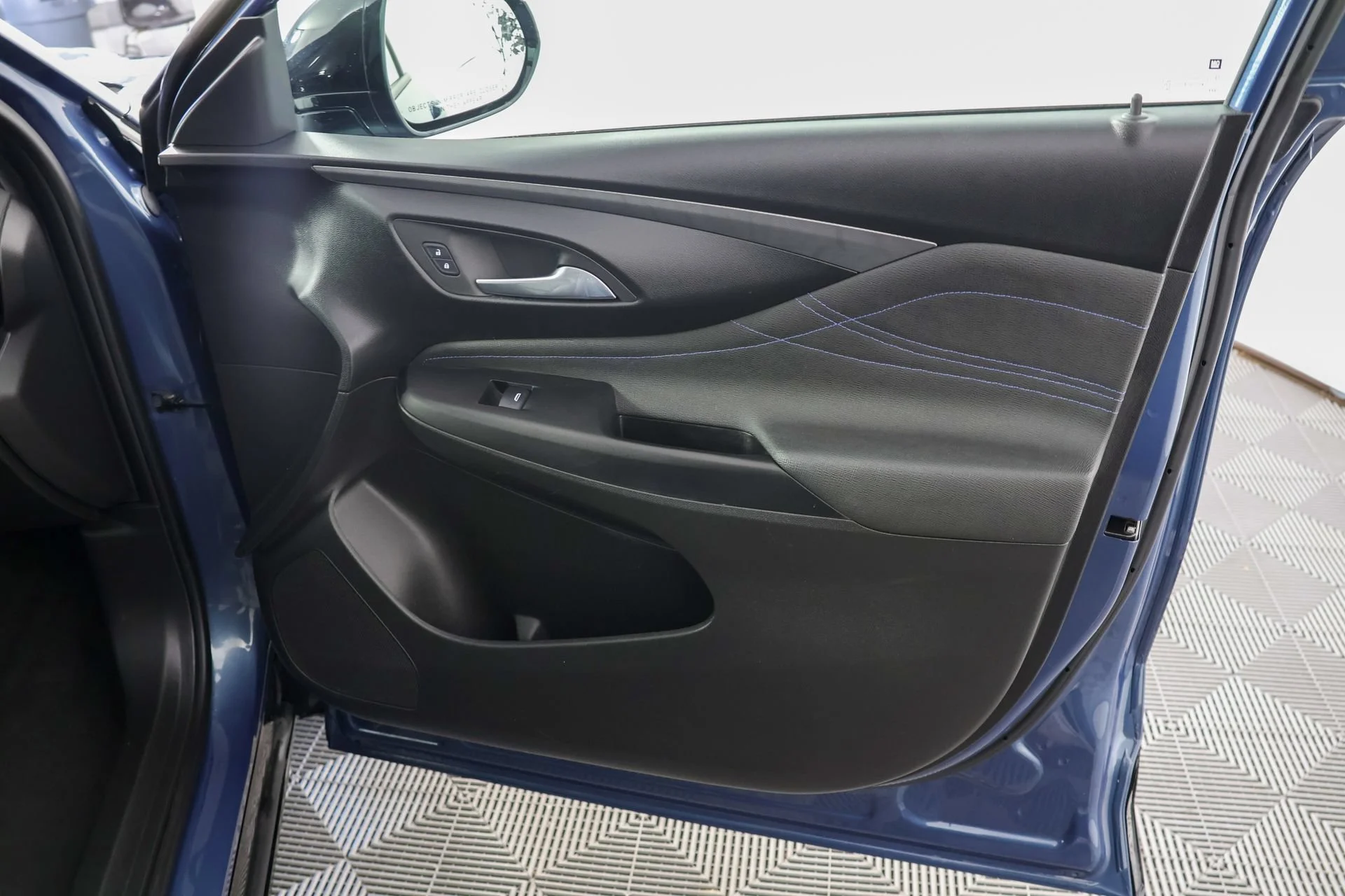 Used 2024 Ocean Blue Metallic Buick Sport Touring image 36